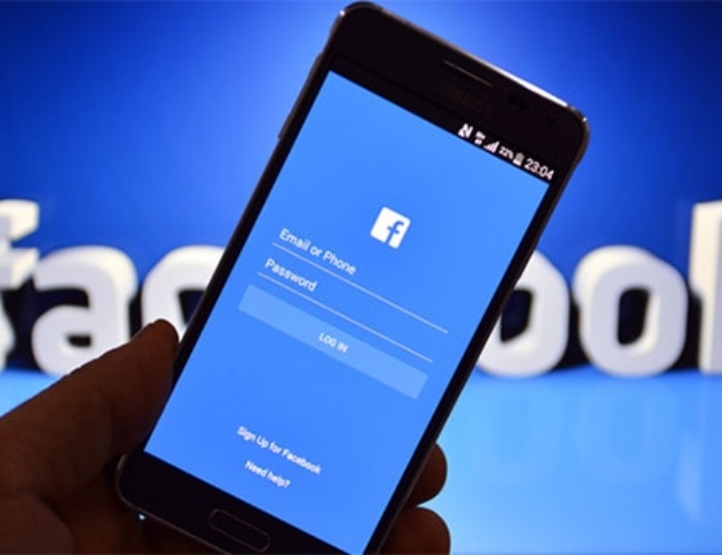 Hack Facebook dành cho ios